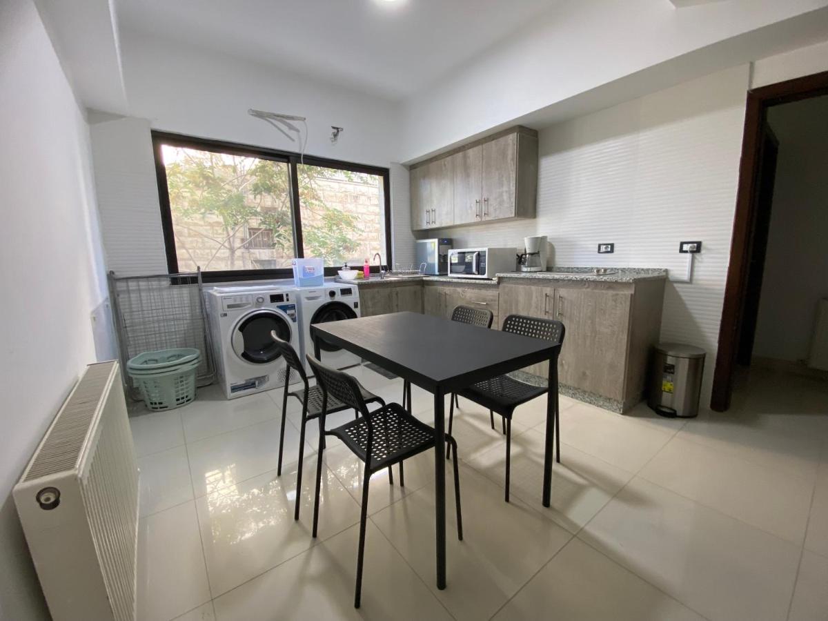 Lemon Tree Residence Amman Buitenkant foto