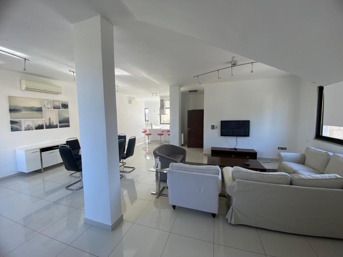 Lemon Tree Residence Amman Buitenkant foto
