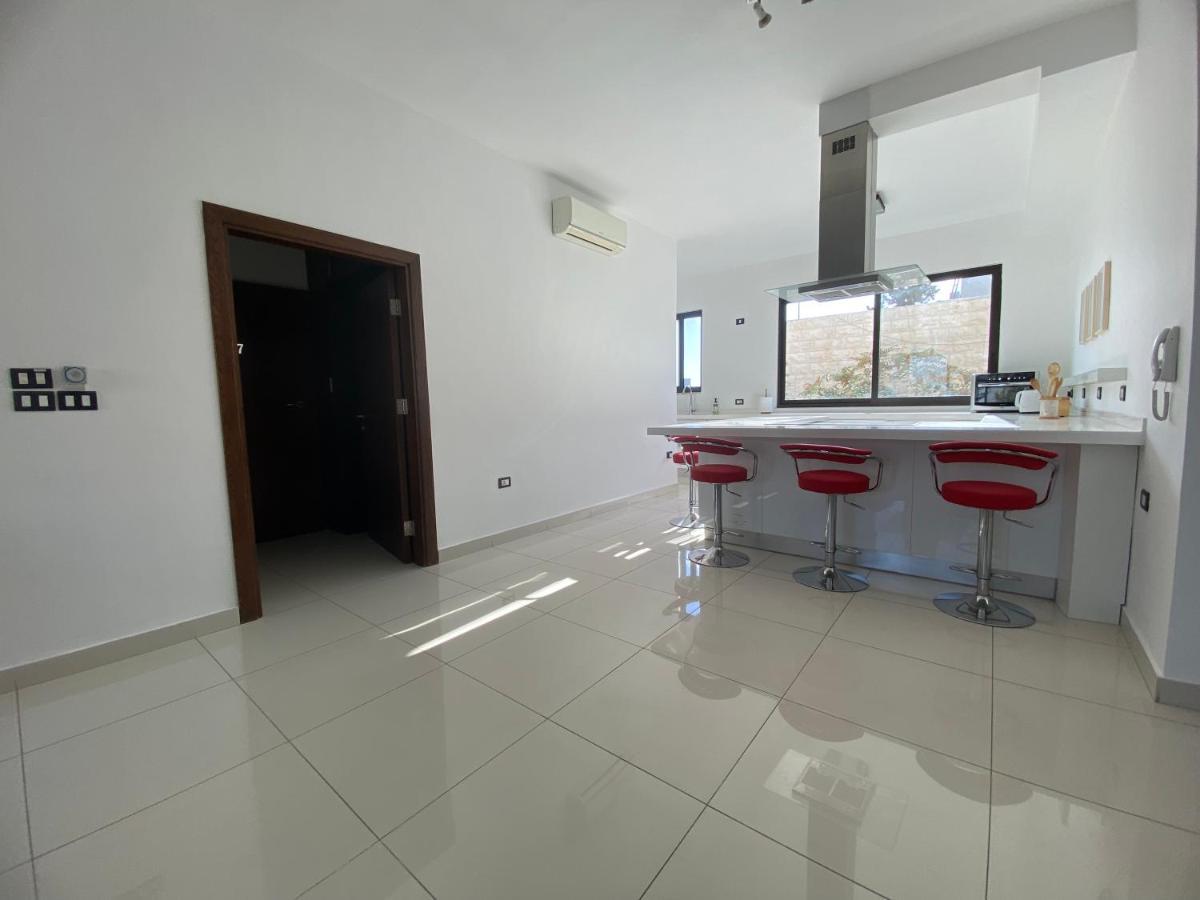 Lemon Tree Residence Amman Buitenkant foto